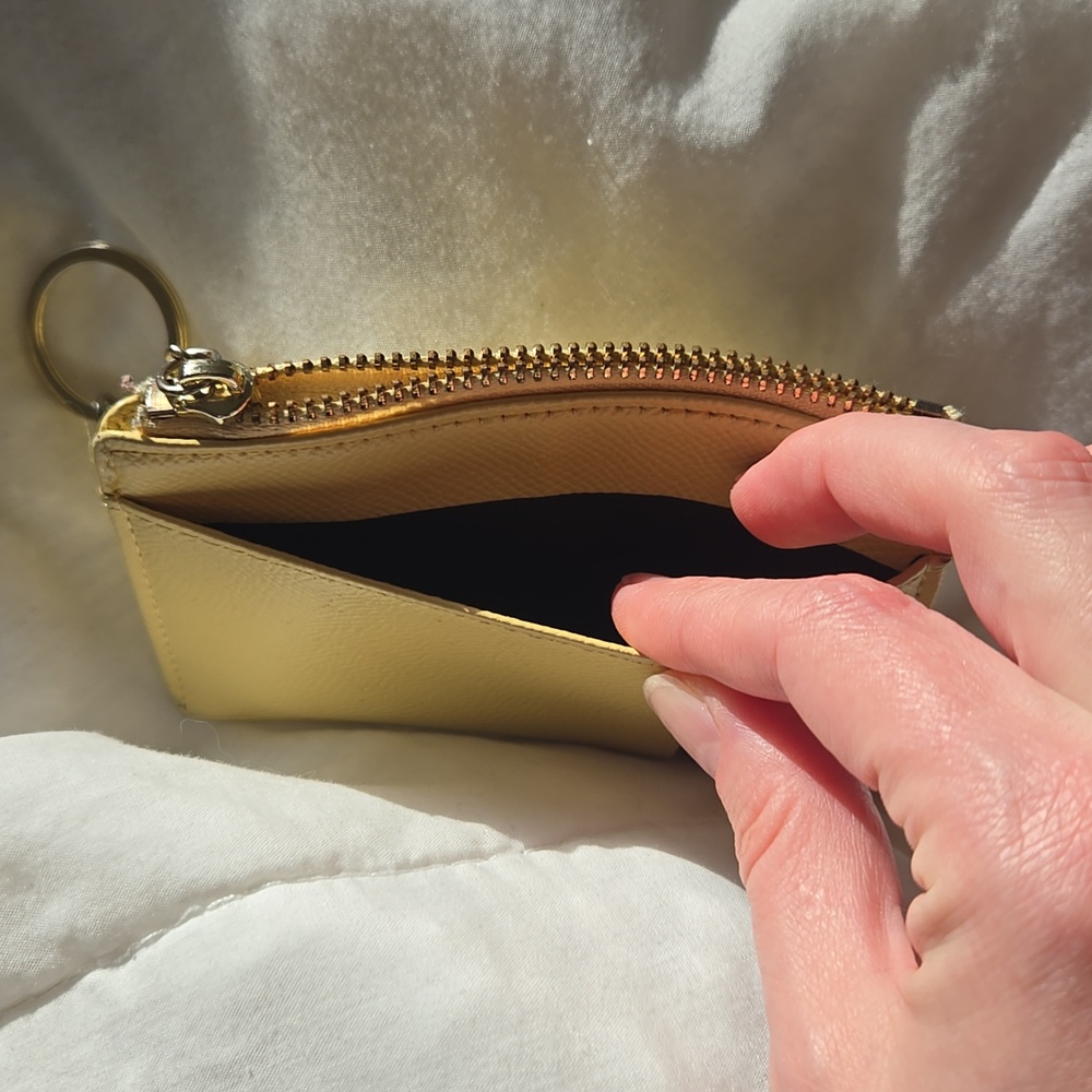 Yellow Fake Leather Card Holder And Keychain Mother's Day Gift For Mom - Picture 7 of 8